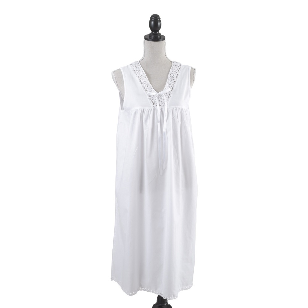 Taleen White 100% cotton Ladies Embroidered Nightgown